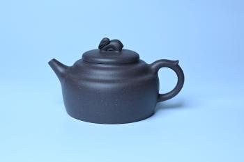 美壶定制紫砂壶 紫砂壶特惠 精品青灰泥玉兔紫砂壶 茶人醉爱 青灰泥 - 紫砂壶信息网
