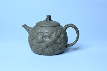 美壶定制老师紫砂壶 紫砂壶特惠 特好老青段泥云松供春壶 茶人醉爱 青段 - 紫砂壶信息网