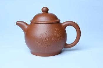 王老师紫砂壶 紫砂壶特惠 王老师 全手工红降坡泥潘壶 国助工 易轩 范小君徒杨志老师刻绘 装饰小富贵特文气 原矿降坡泥 - 紫砂壶信息网