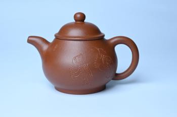 王老师紫砂壶 紫砂壶特惠 王老师 全手工红降坡泥潘壶 国助工 易轩 范小君徒杨志超老师刻绘 装饰小富贵特文气 原矿降坡泥 - 紫砂壶信息网
